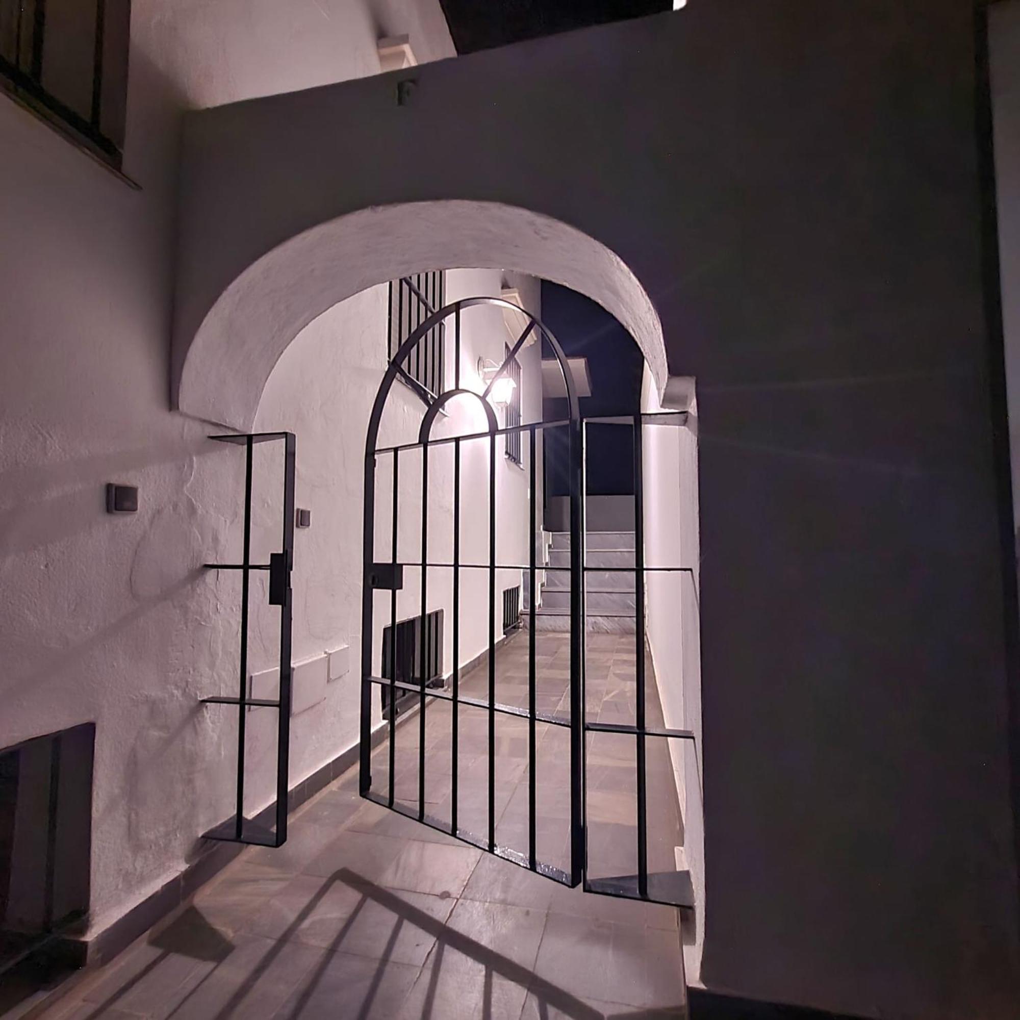 Apartamentos Larga 70 El Puerto de Santa María Kültér fotó