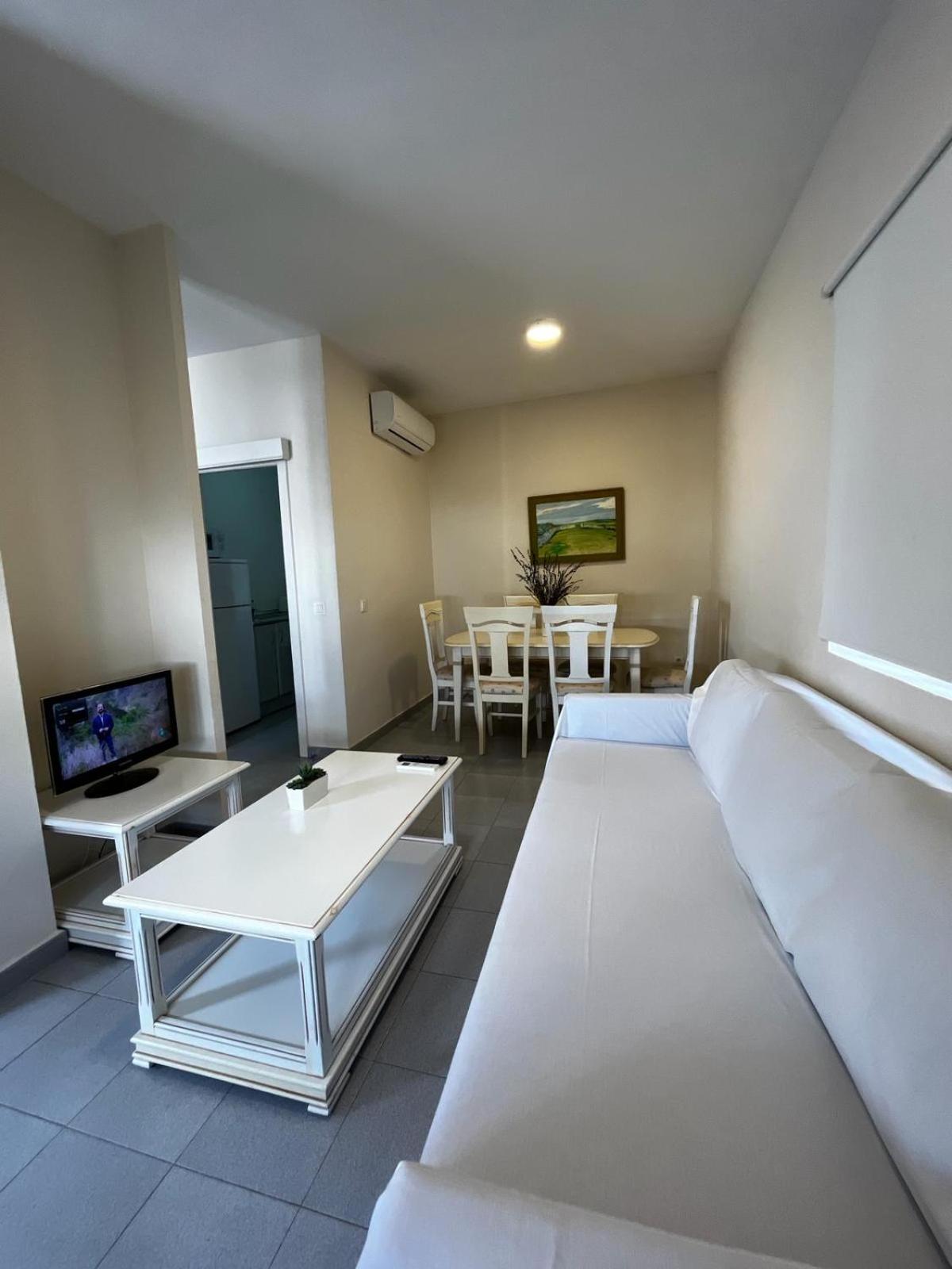 Apartamentos Larga 70 El Puerto de Santa María Kültér fotó