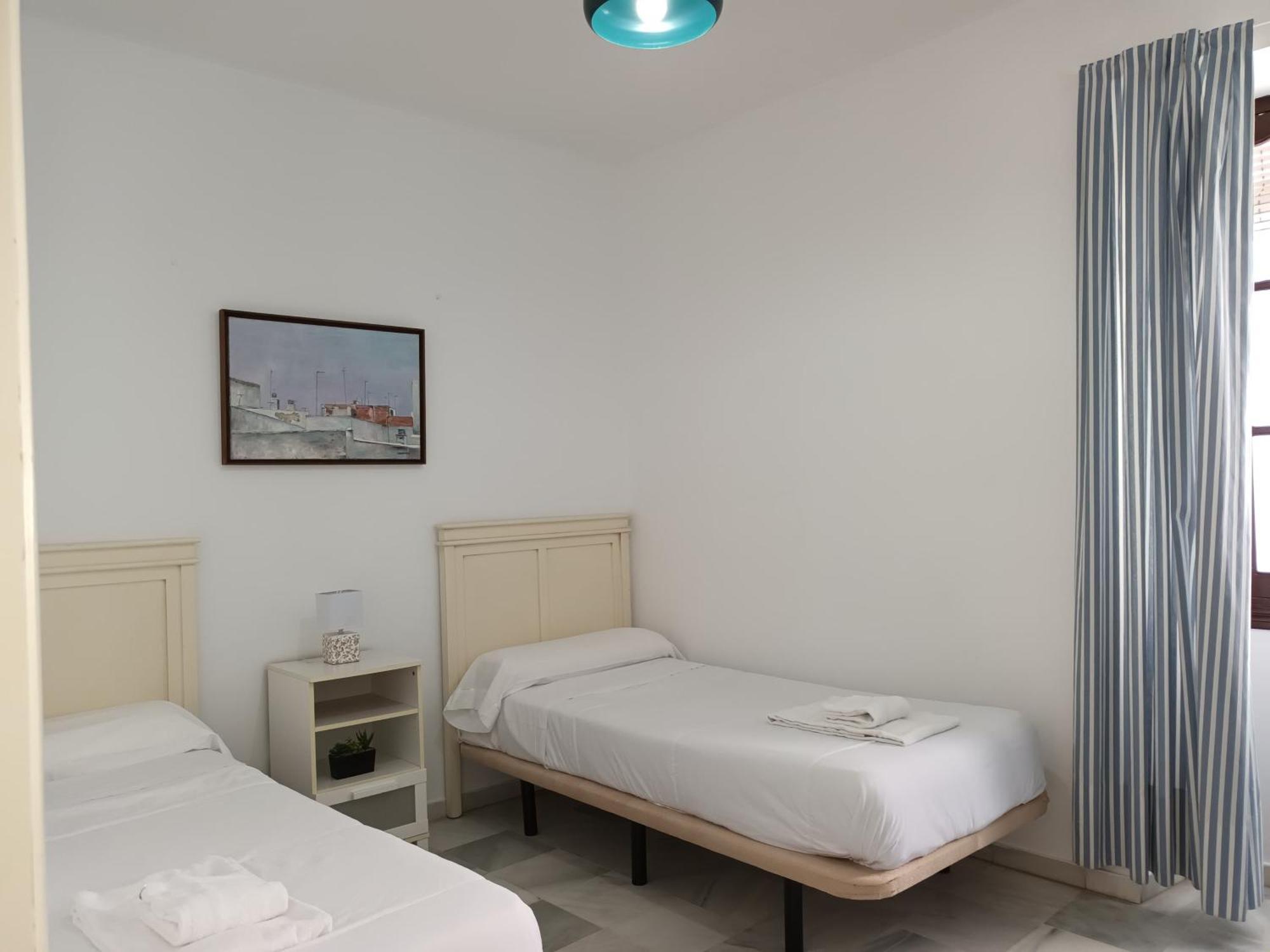 Apartamentos Larga 70 El Puerto de Santa María Kültér fotó